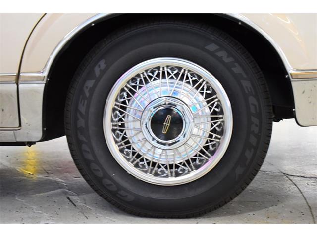 1988 Lincoln Town Car (CC-2100035) for sale in Wayne, Michigan