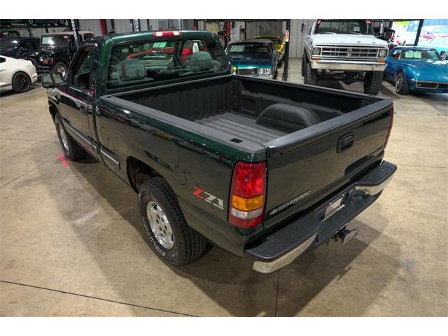 2001 Chevrolet Silverado (CC-2103515) for sale in Kentwood, Michigan