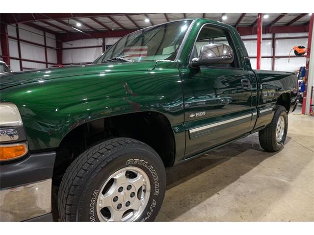 2001 Chevrolet Silverado (CC-2103515) for sale in Kentwood, Michigan
