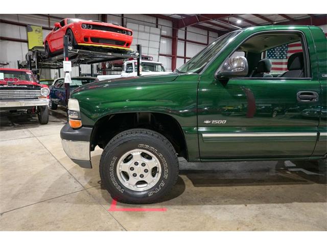 2001 Chevrolet Silverado (CC-2103515) for sale in Kentwood, Michigan