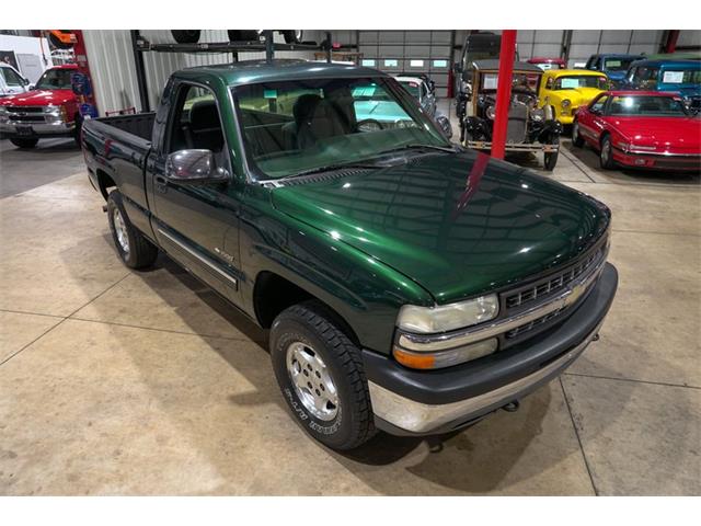 2001 Chevrolet Silverado (CC-2103515) for sale in Kentwood, Michigan