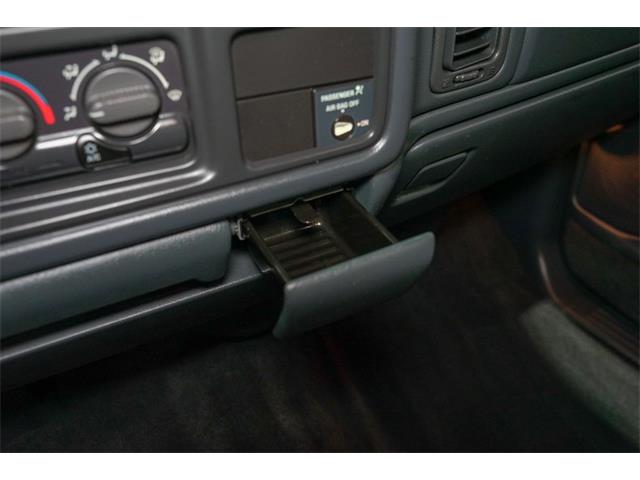 2001 Chevrolet Silverado (CC-2103515) for sale in Kentwood, Michigan