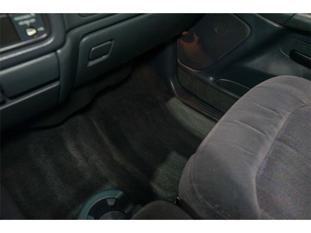 2001 Chevrolet Silverado (CC-2103515) for sale in Kentwood, Michigan