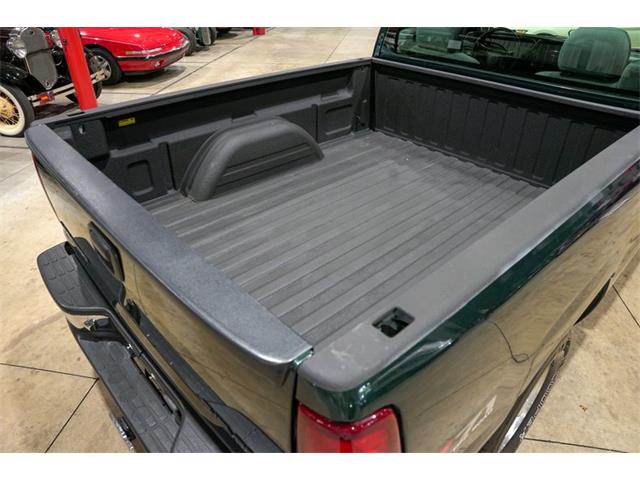 2001 Chevrolet Silverado (CC-2103515) for sale in Kentwood, Michigan