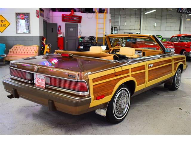 1986 Chrysler LeBaron (CC-2103607) for sale in Wayne, Michigan
