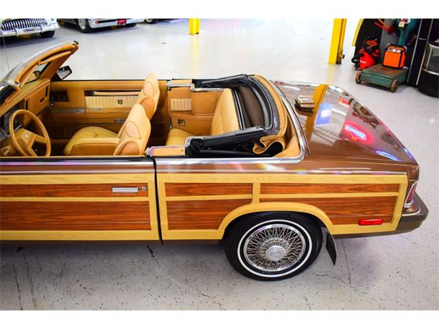 1986 Chrysler LeBaron (CC-2103607) for sale in Wayne, Michigan