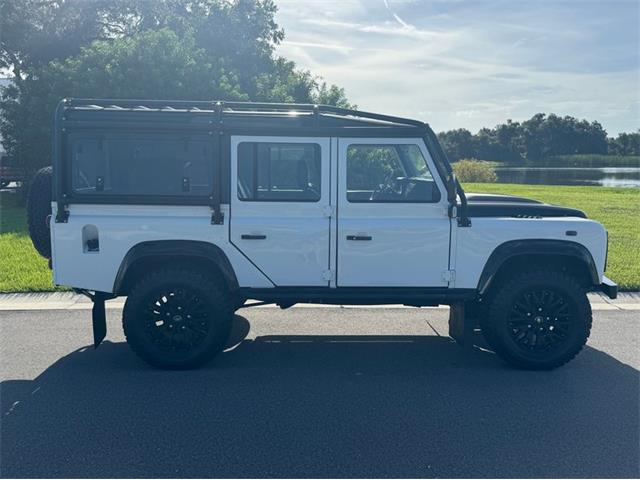 1985 Land Rover Defender 110 (CC-2103637) for sale in Roanoke, Texas