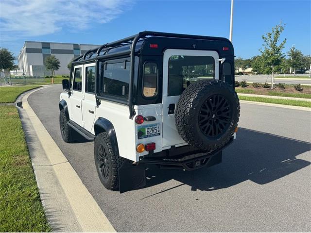 1985 Land Rover Defender 110 (CC-2103637) for sale in Roanoke, Texas