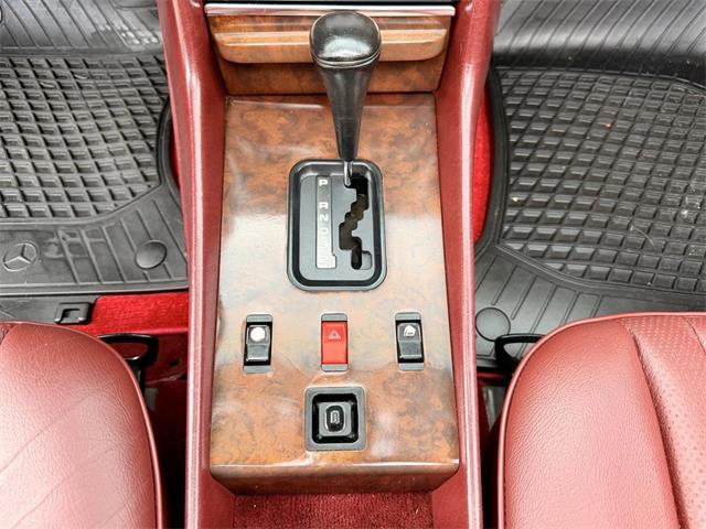 1986 Mercedes-Benz 560 (CC-2103659) for sale in Pompano Beach, Florida
