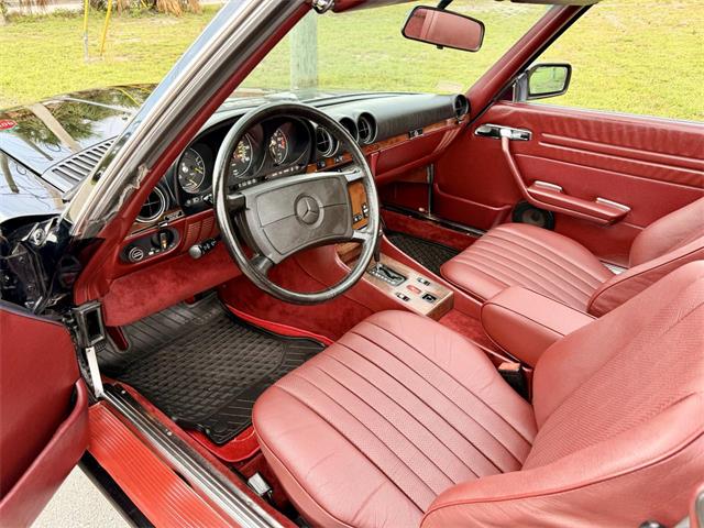 1986 Mercedes-Benz 560 (CC-2103659) for sale in Pompano Beach, Florida