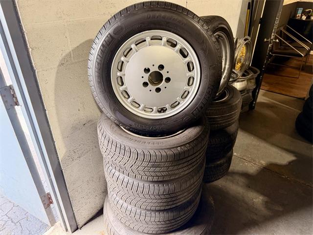 1986 Mercedes-Benz 560 (CC-2103659) for sale in Pompano Beach, Florida