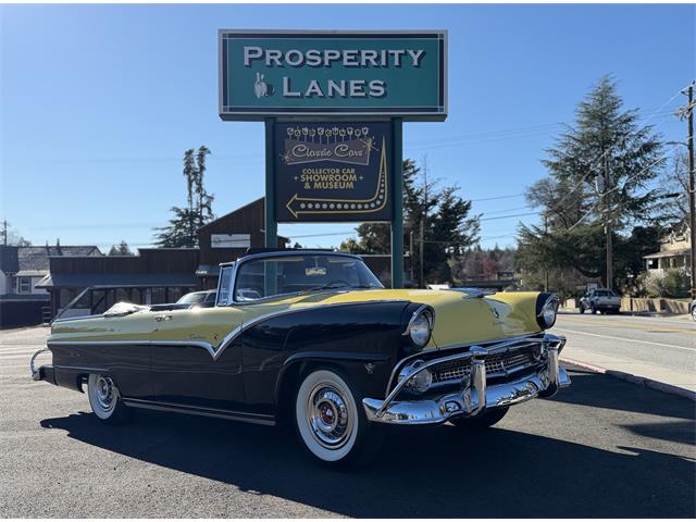 1955 Ford Fairlane (CC-2103701) for sale in Grass Valley, California