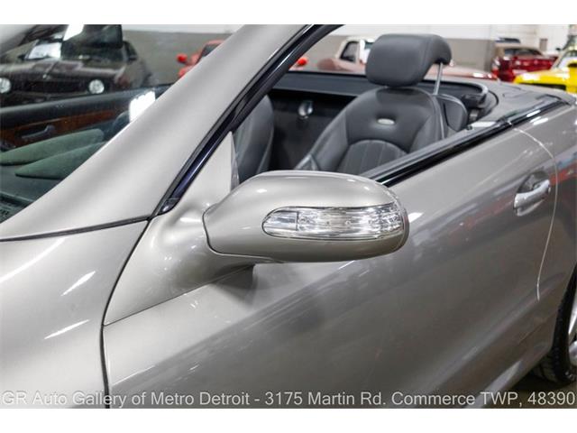 2005 Mercedes-Benz SL-Class (CC-2103728) for sale in Kentwood, Michigan