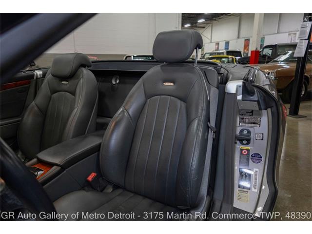 2005 Mercedes-Benz SL-Class (CC-2103728) for sale in Kentwood, Michigan