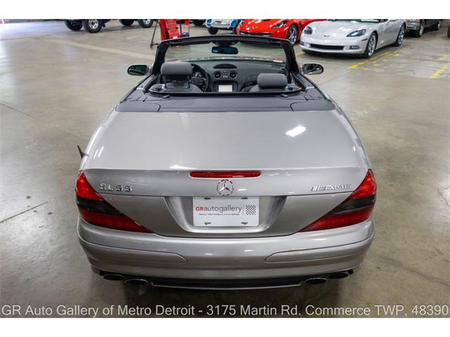 2005 Mercedes-Benz SL-Class (CC-2103728) for sale in Kentwood, Michigan