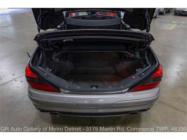 2005 Mercedes-Benz SL-Class (CC-2103728) for sale in Kentwood, Michigan