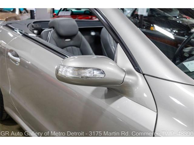 2005 Mercedes-Benz SL-Class (CC-2103728) for sale in Kentwood, Michigan