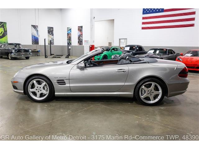 2005 Mercedes-Benz SL-Class (CC-2103728) for sale in Kentwood, Michigan