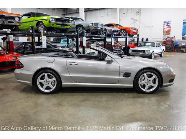 2005 Mercedes-Benz SL-Class (CC-2103728) for sale in Kentwood, Michigan