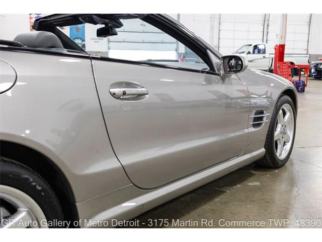 2005 Mercedes-Benz SL-Class (CC-2103728) for sale in Kentwood, Michigan