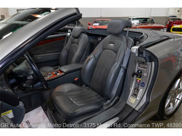 2005 Mercedes-Benz SL-Class (CC-2103728) for sale in Kentwood, Michigan