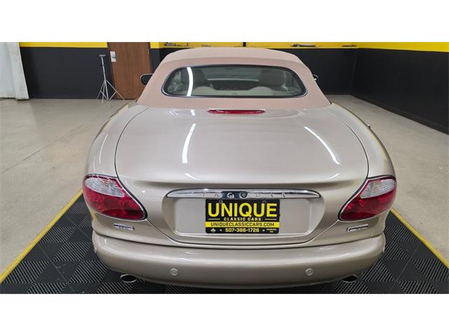 2003 Jaguar XK8 (CC-2103772) for sale in Mankato, Minnesota