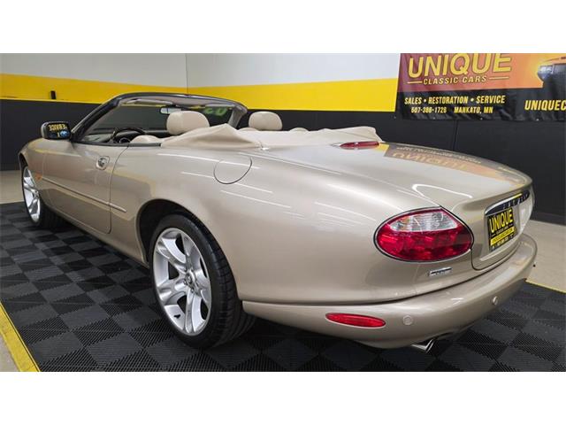 2003 Jaguar XK8 (CC-2103772) for sale in Mankato, Minnesota