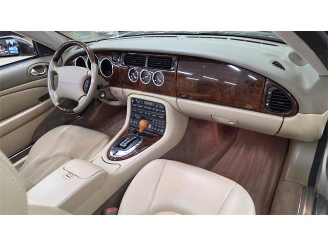 2003 Jaguar XK8 (CC-2103772) for sale in Mankato, Minnesota