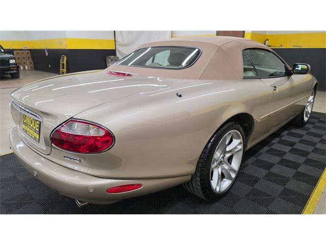 2003 Jaguar XK8 (CC-2103772) for sale in Mankato, Minnesota