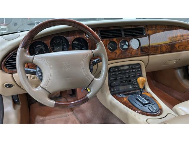 1999 Jaguar XK8 (CC-2104082) for sale in Mankato, Minnesota