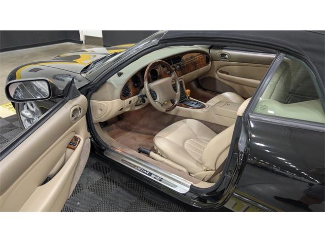 1999 Jaguar XK8 (CC-2104082) for sale in Mankato, Minnesota