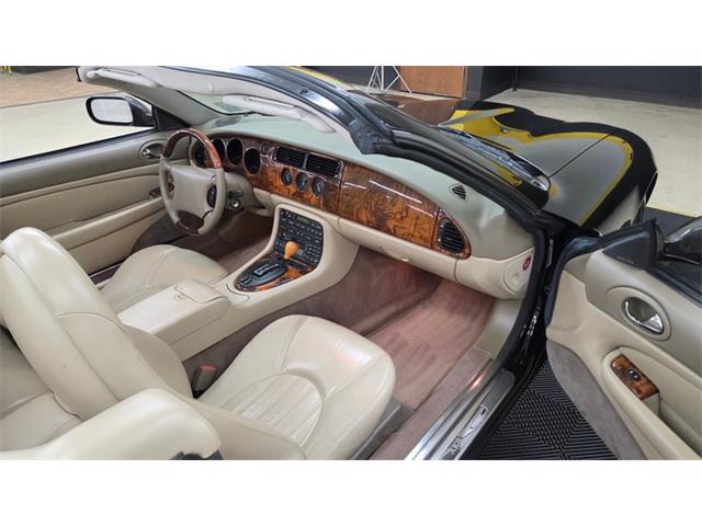 1999 Jaguar XK8 (CC-2104082) for sale in Mankato, Minnesota
