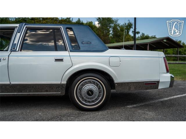 1985 Lincoln Town Car (CC-2104112) for sale in Smyrna, Tennessee