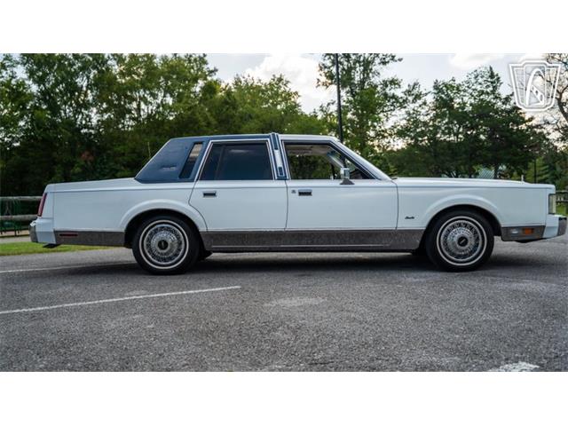 1985 Lincoln Town Car (CC-2104112) for sale in Smyrna, Tennessee