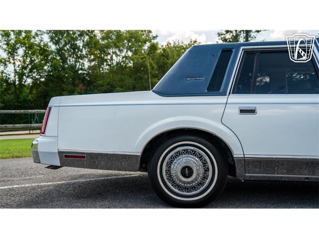 1985 Lincoln Town Car (CC-2104112) for sale in Smyrna, Tennessee