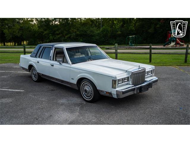 1985 Lincoln Town Car (CC-2104112) for sale in Smyrna, Tennessee