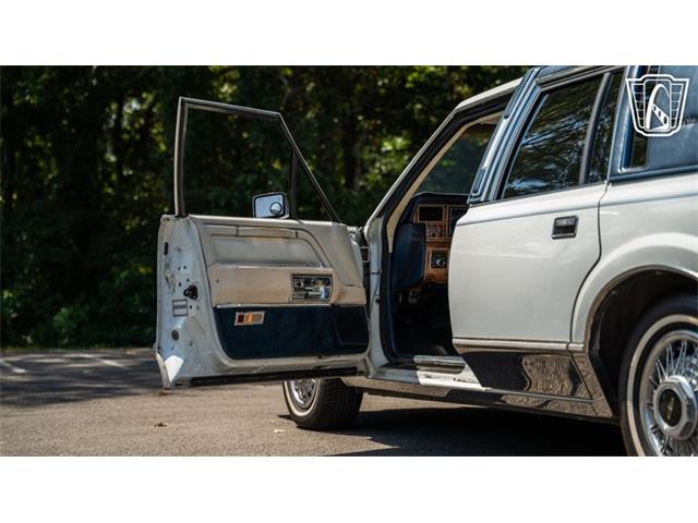 1985 Lincoln Town Car (CC-2104112) for sale in Smyrna, Tennessee
