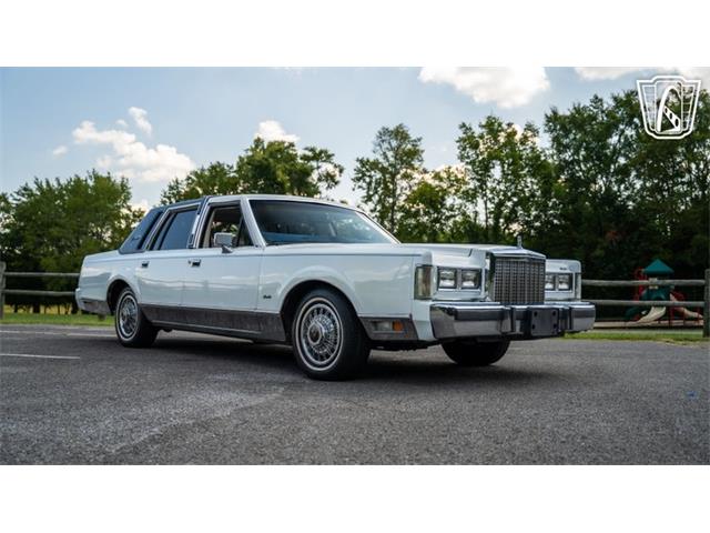 1985 Lincoln Town Car (CC-2104112) for sale in Smyrna, Tennessee