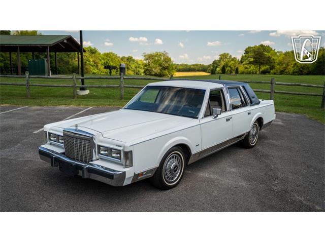1985 Lincoln Town Car (CC-2104112) for sale in Smyrna, Tennessee