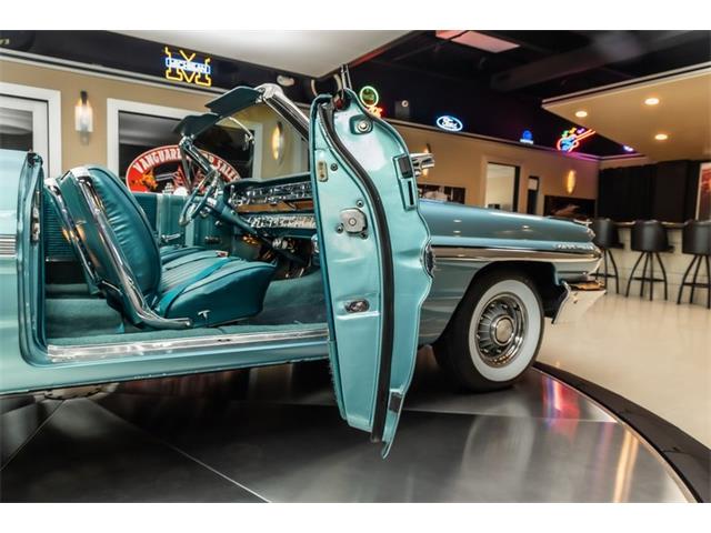 1962 Pontiac Bonneville (CC-2104115) for sale in Plymouth, Michigan