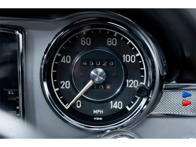 1971 Mercedes-Benz 280SL (CC-2104216) for sale in Halton Hills, Ontario