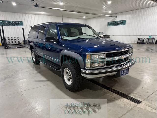 1999 Chevrolet Suburban (CC-2104336) for sale in Holland , Michigan