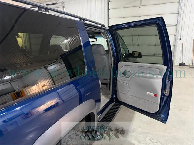 1999 Chevrolet Suburban (CC-2104336) for sale in Holland , Michigan