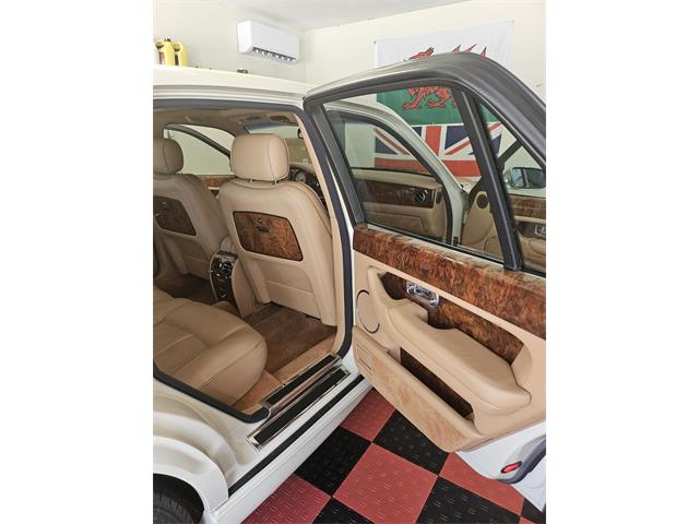 2005 Bentley Arnage (CC-2104365) for sale in Houston, Texas