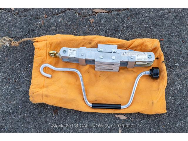 2001 Porsche 996 (CC-2104411) for sale in Beverly Hills, California