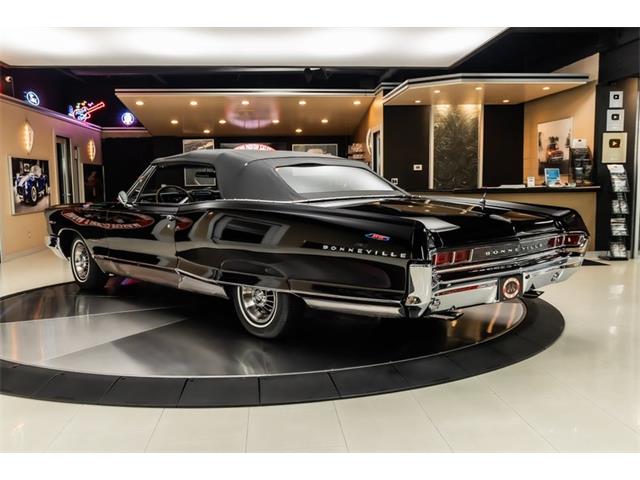 1965 Pontiac Bonneville (CC-2104449) for sale in Plymouth, Michigan