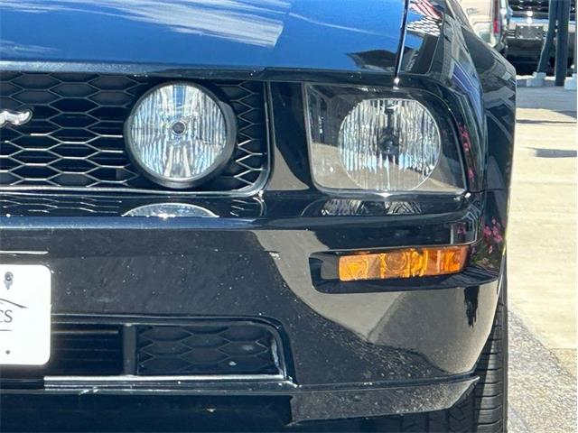 2005 Ford Mustang (CC-2104452) for sale in Depew, New York