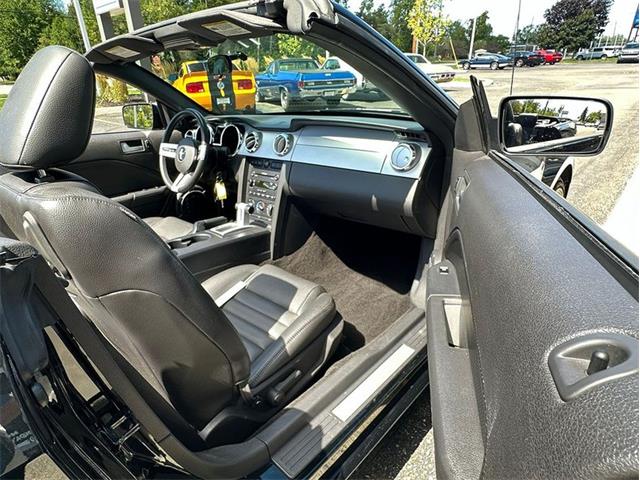 2005 Ford Mustang (CC-2104452) for sale in Depew, New York