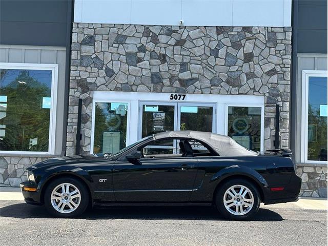 2005 Ford Mustang (CC-2104452) for sale in Depew, New York