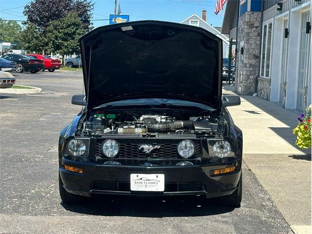 2005 Ford Mustang (CC-2104452) for sale in Depew, New York
